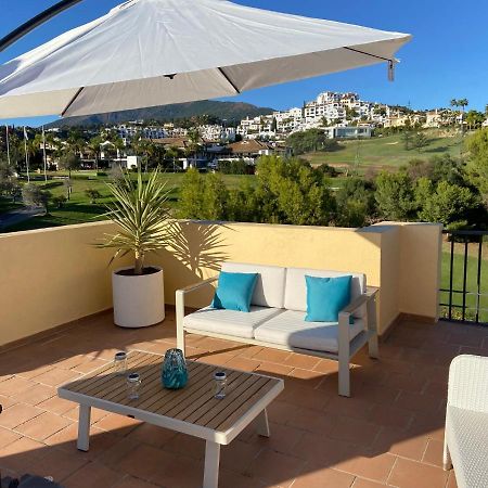 Huge Rooftop Solarium With See View - 3 Rooms Benahavís Buitenkant foto