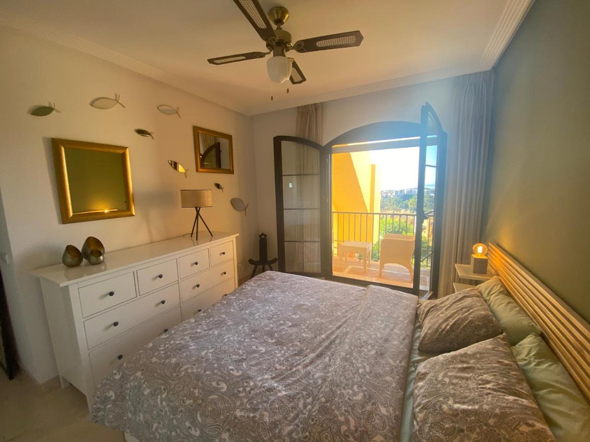 Huge Rooftop Solarium With See View - 3 Rooms Benahavís Buitenkant foto