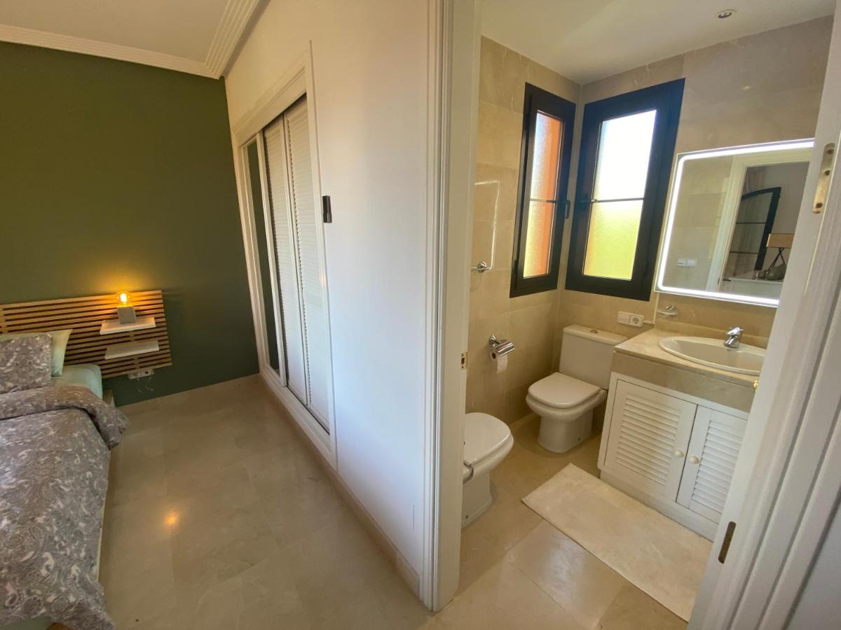 Huge Rooftop Solarium With See View - 3 Rooms Benahavís Buitenkant foto